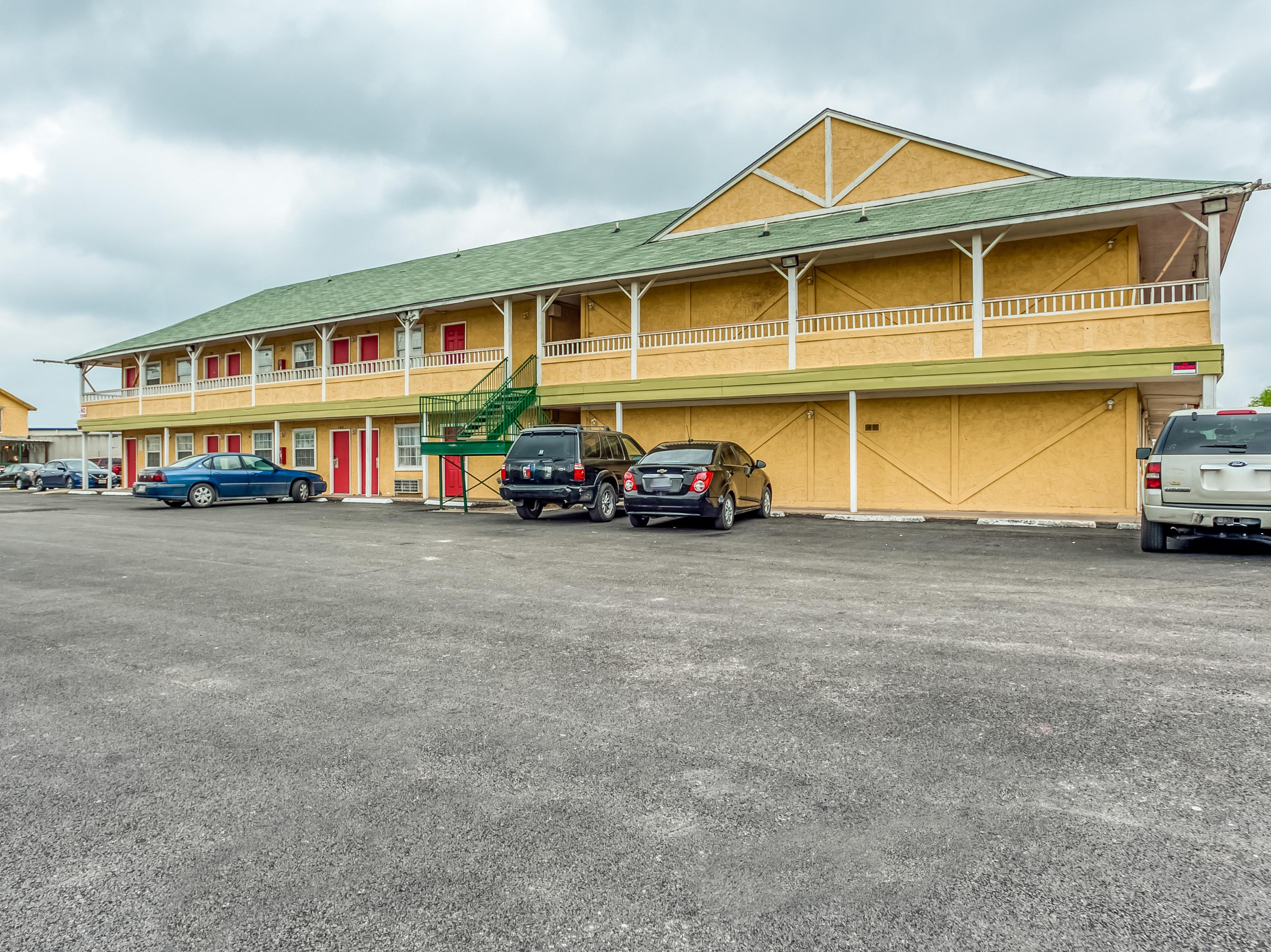 Oyo Hotel San Antonio Lackland Near Seaworld Экстерьер фото