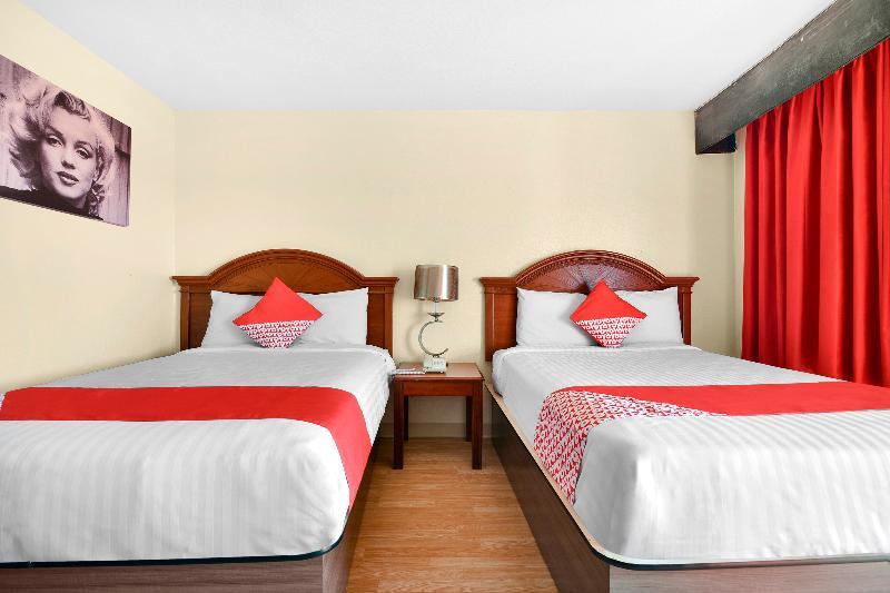 Oyo Hotel San Antonio Lackland Near Seaworld Экстерьер фото